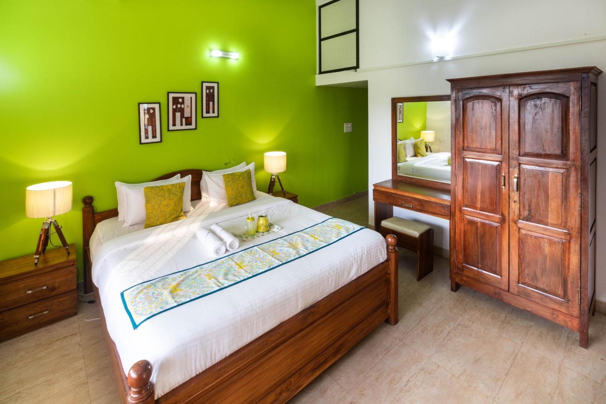 Thor Villa, 5Bhk-Private Pool-Cook-Caretaker Assagao Exterior photo